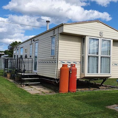 King'S Caravan Park, Caravan To Sleep 6 People Чапъл Сейнт Лионардс Екстериор снимка